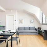 Beautiful Apartment In Chinatown And Sempione